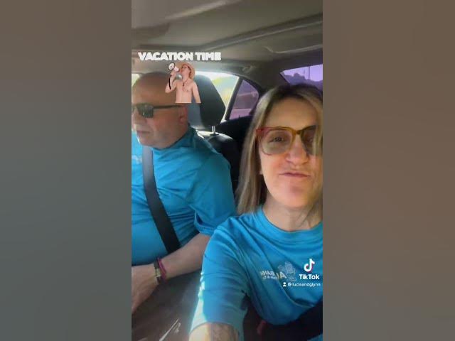 Video thumbnail for Autobahn Dance-Off! 🏁