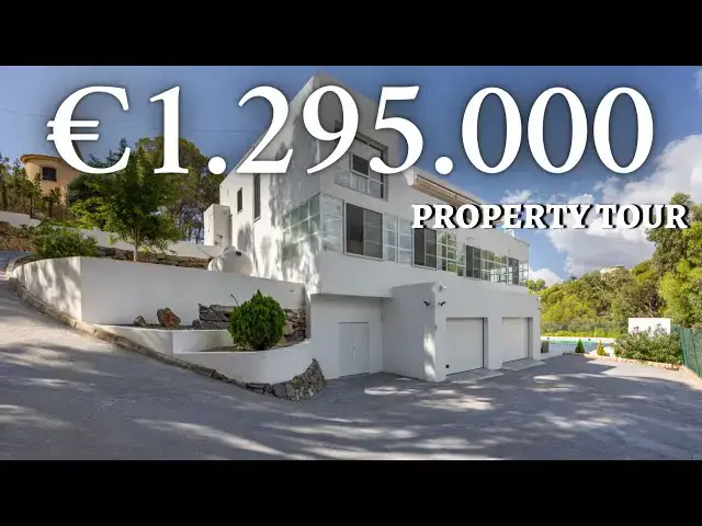 Video thumbnail for Unleash Your Inner Golfer: A Dream Home by Altea La Vella Golf Course