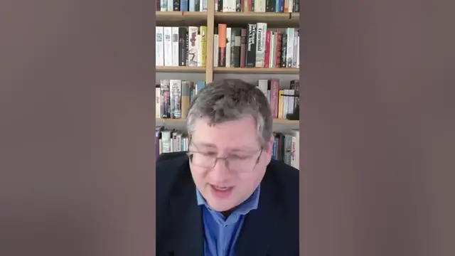 Video thumbnail for How to avoid new scams? Expert tips from ScamAdviser