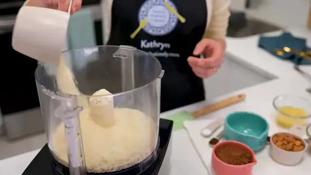 'Video thumbnail for Vegan Chocolate Almond Tart (GF No Bake)(720P HD)'