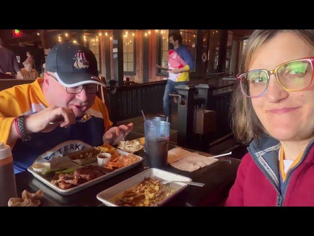 Video thumbnail for 3 Days in Vermont: Cozy Cabins & Epic Food Journey!