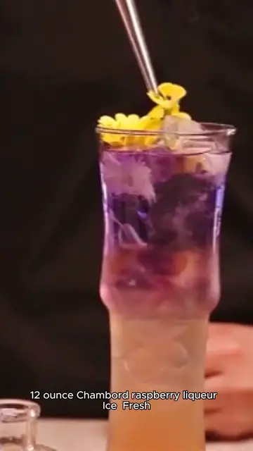 Video thumbnail for french martini recipe