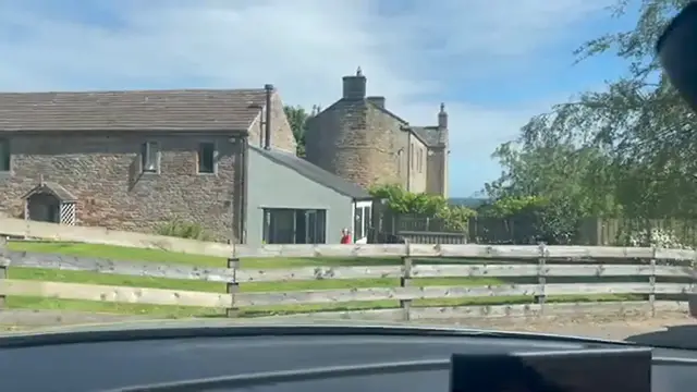Video thumbnail for LAKE DISTRICT WILDLIFE PARK & HOMEMADE PIZZAS | Holiday Day 4