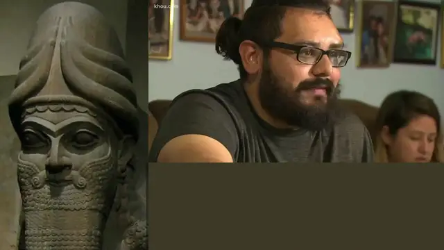 Video thumbnail for Lightning strikes man on camera - He survives