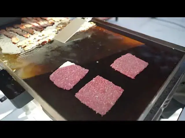 'Video thumbnail for Wendy's Baconator But BETTER!!'