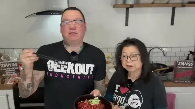 'Video thumbnail for How Chinese Chefs cook Crispy Chilli Beef (Easy Version) 🔥🐮 Mum and Son Professional Chefs cook (720P HD)'