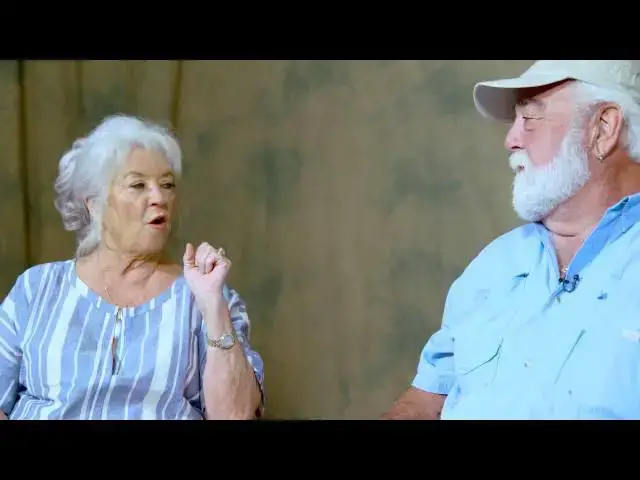 Video thumbnail for What's Cookin' With Paula Deen? Michael stops on by