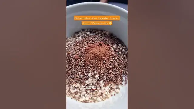 'Video thumbnail for um café da manhã diferente e delicioso pra você preparar com iogurte natural caseiro #receitafacil'
