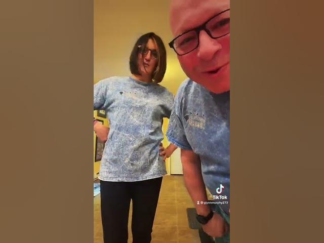 Video thumbnail for Matching Shirts, Island Moves!