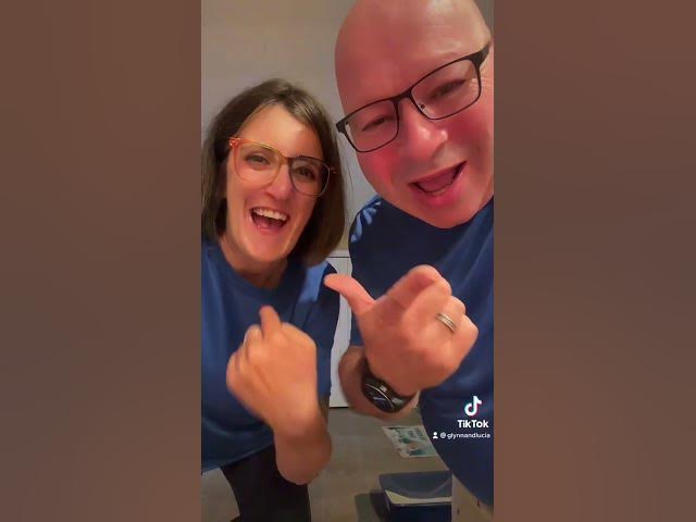 Video thumbnail for Ringside Dance-Off! 🥊