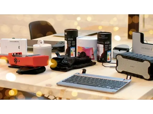 'Video thumbnail for 10 Last Minute Tech Gifts under $150'