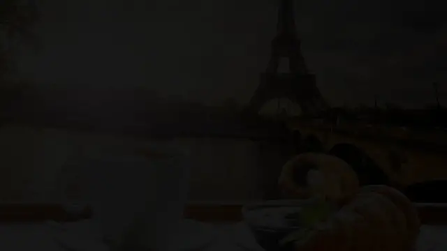 Video thumbnail for Parisian Street Vendor Crêpes Recipe