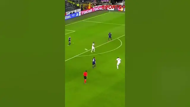 Video thumbnail for Top Smart Football Goals Ever! #2
