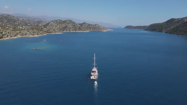 Video thumbnail for "Jennifer Lopez Enjoys Solo Italian Getaway Amid Marital Strain with Ben Affleck"