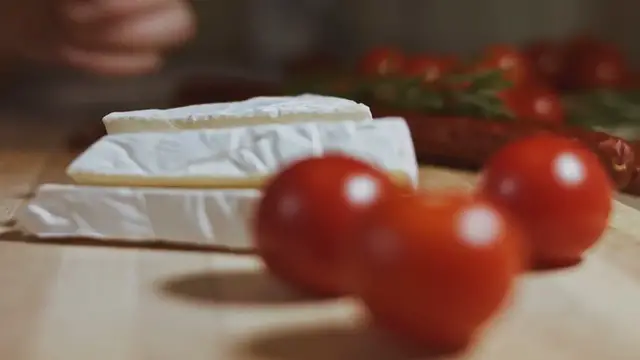 Video thumbnail for Saganaki with Fried Cheese Recipe