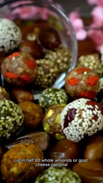 Video thumbnail for bacon wrapped dates recipe