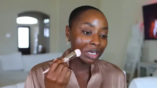 Video thumbnail for SOFT GLAM NO MAKEUP MAKEUP MINIMAL LOOK w_FENTY BEAUTY SKIN TINT MenaAdubea
