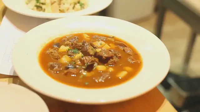 Video thumbnail for Beef and Green Chili Stew Recipe