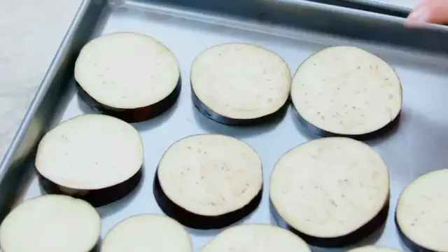 'Video thumbnail for Egyptian Moussaka ¦ Moussaka Recipe (Eggplant and Beef Casserole) (720p 24fps)'