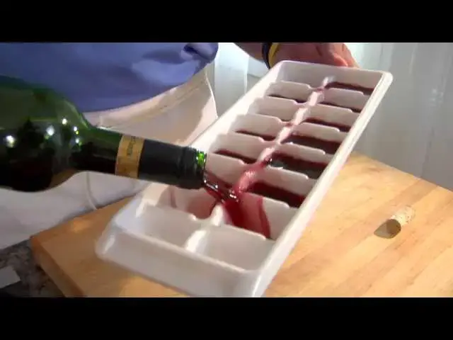 Video thumbnail for Jamie Deen's How-To: Using Left Over Wine
