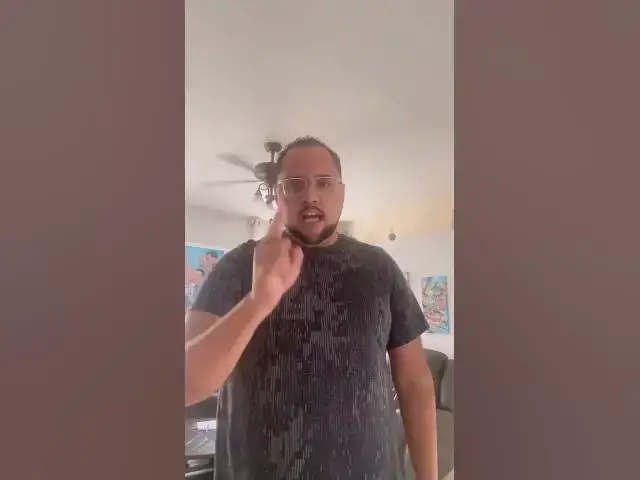 Video thumbnail for Saludos mi gente acompáñame mañana en mi canal de Facebook en mi canal de YouTube con DJ Saed