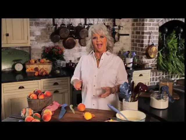Video thumbnail for Paula Deen's Tools and Cutlery