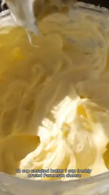 Video thumbnail for best alfredo recipe