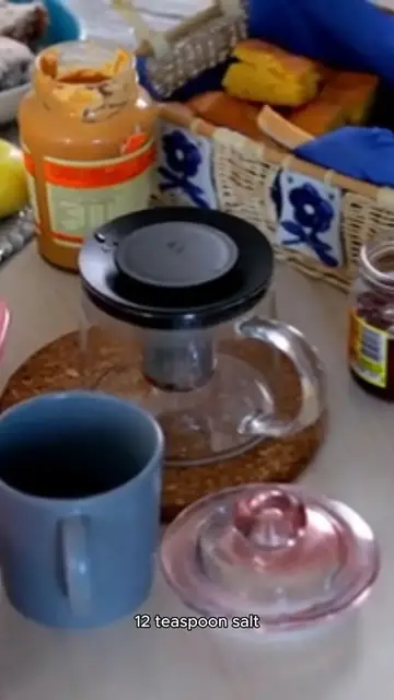 Video thumbnail for drop biscuits recipe