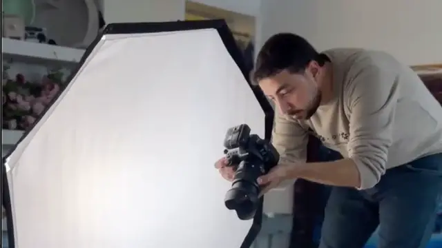 'Video thumbnail for Israel kills journalist Yahia Barzaq known for his newborn baby portraits'