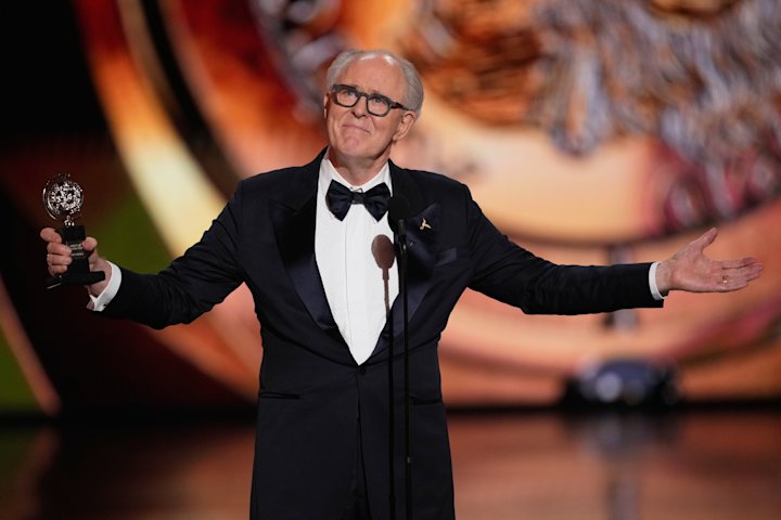 Video thumbnail for 'Schmigadoon!,' 'Liberation,' and John Lithgow win big at the Tony Awards