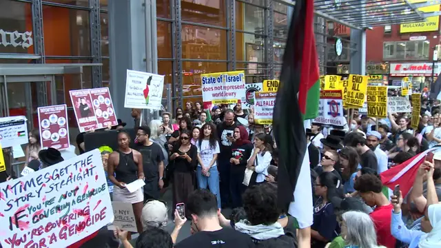 'Video thumbnail for New York protests over killing of Al Jazeera staff in Gaza and US ‘blackout’'