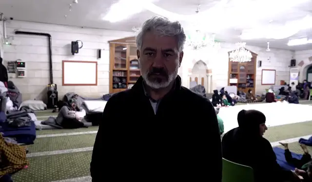 Video thumbnail for Displaced families crowd shelters amid renewed fighting in Aleppo