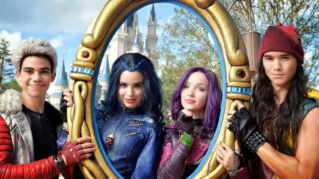 'Video thumbnail for Cameron Boyce's Co-Stars Still Aren't Over His Tragic Death'