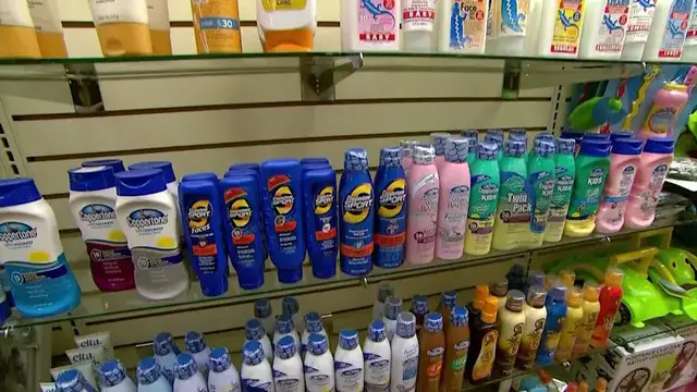 Video thumbnail for UV index to hit dangerous levels on LI as doctors warn about sun damage