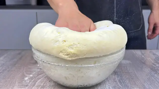 'Video thumbnail for Once you learn this trick, you'll never buy bread at the store again!'