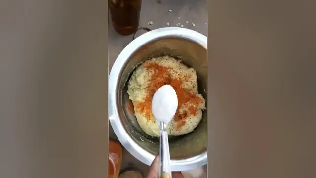 'Video thumbnail for 😋Aise bnaye kuchh hi minton me 100 se jyada papad😍ऐसे बनाए कुछ ही मिन्टों में 100 से ज्यादा पापड़😋'