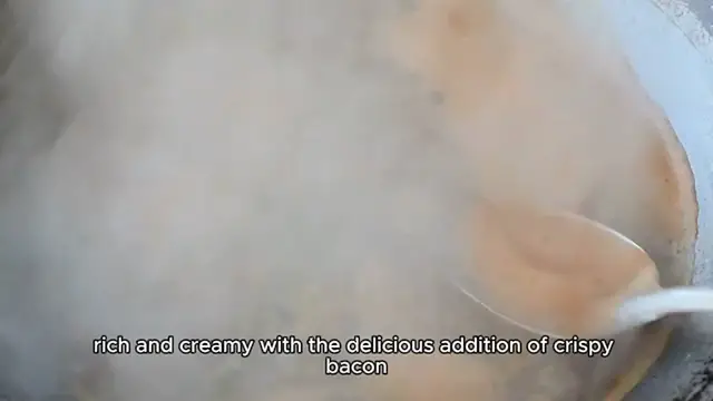 Video thumbnail for Creamy Potato Soup with Bacon