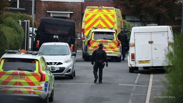 'Video thumbnail for Manchester synagogue attack: car-ramming and stabbing leaves 2 dead '