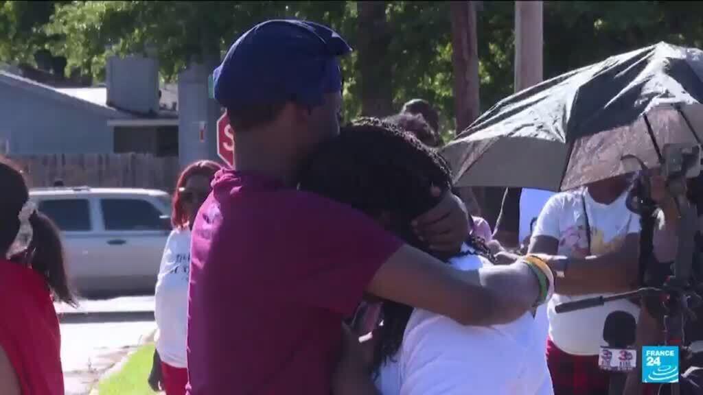 Video thumbnail for Eight children killed in US domestic violence shooting