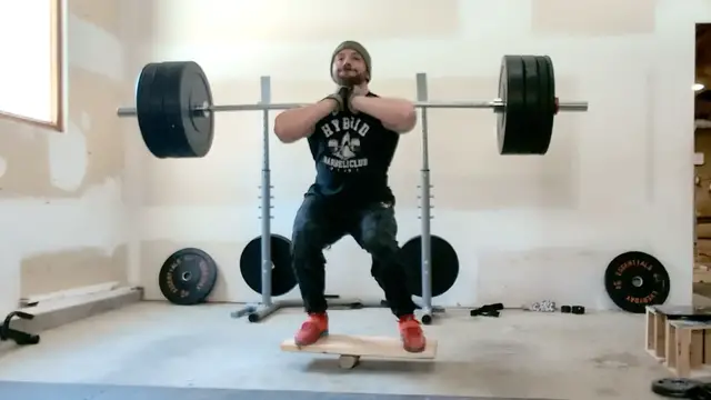 Video thumbnail for Heaviest weighted front squat on a balance board - 123.42 kg (272.09 lb) by Dan Galanto