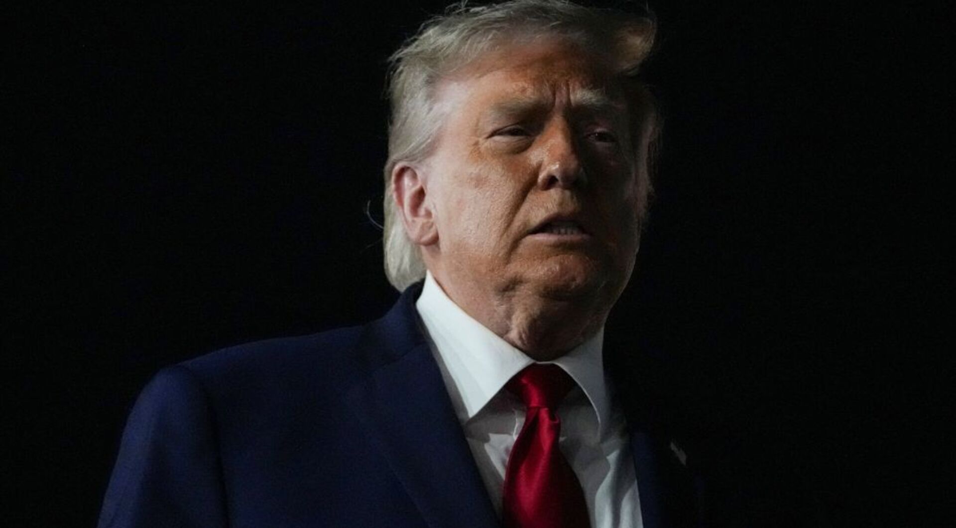 Video thumbnail for Trump says Iran deal could be signed within days