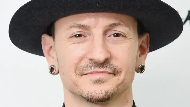 Video thumbnail for The Untold Truth Of Chester Bennington