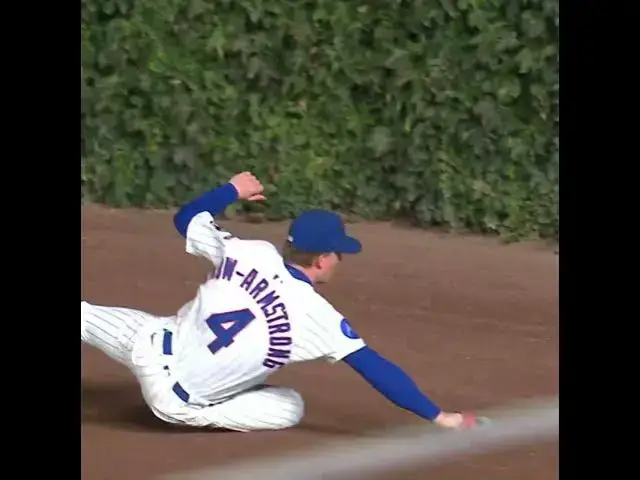 'Video thumbnail for Pete Crow-Armstrong's AMAZING Diving Catch!'