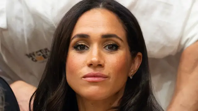 Video thumbnail for Brutal Exposé Leaves Meghan Stunned