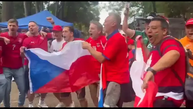 Video thumbnail for Mexico: Mexico Czechia Fans Share Friendship 2.