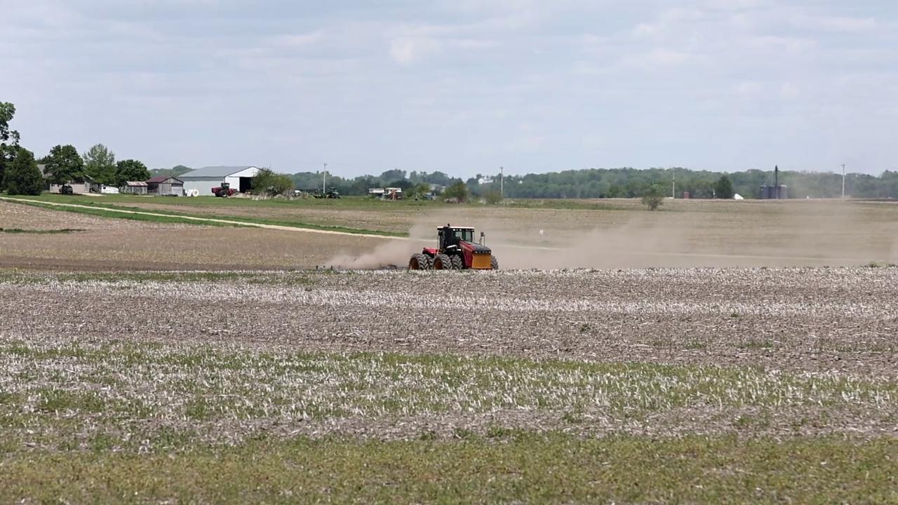 Video thumbnail for US: Dusty Spring Till.