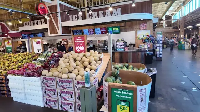 Video thumbnail for The Cost Of: Organic foods