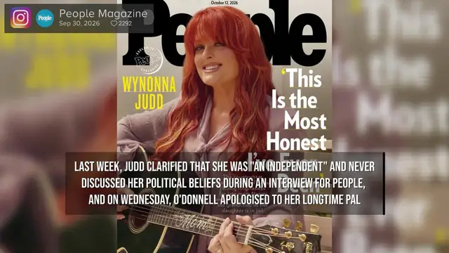 Video thumbnail for Rosie O'Donnell apologises to Wynonna Judd for 'assuming' she was Trump supporter.