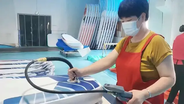 Video thumbnail for China: Surfboards Manufacturing in Lianyungang.