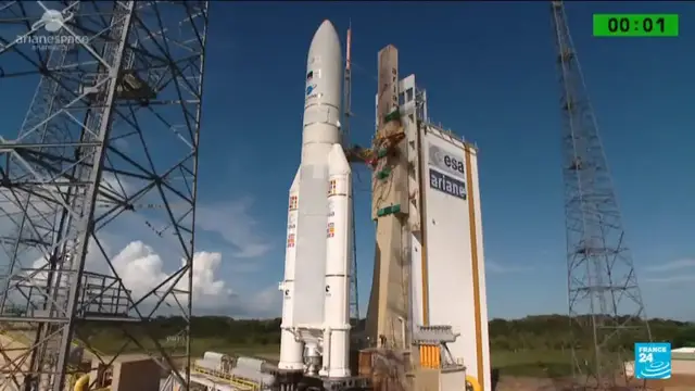 Video thumbnail for Wildfire threatens French defence sites ArianeGroup, Dassault and Thales